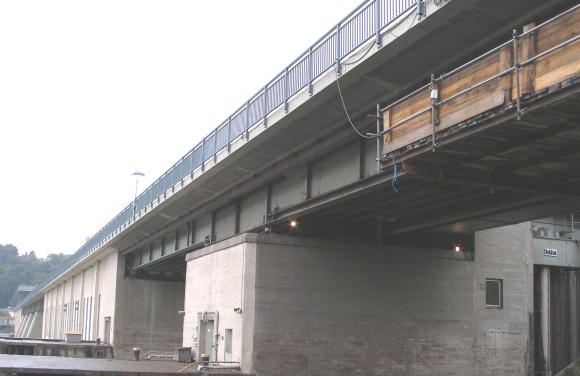 Brückenhebungen Donaukraftwerk Ybbs - Niederösterreich